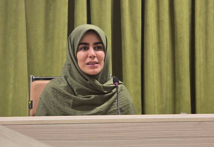 مخاطبان در جشنواره هنرهای تجسمی فجر بیواسطه با اثر هنری گفتوگو میکنند