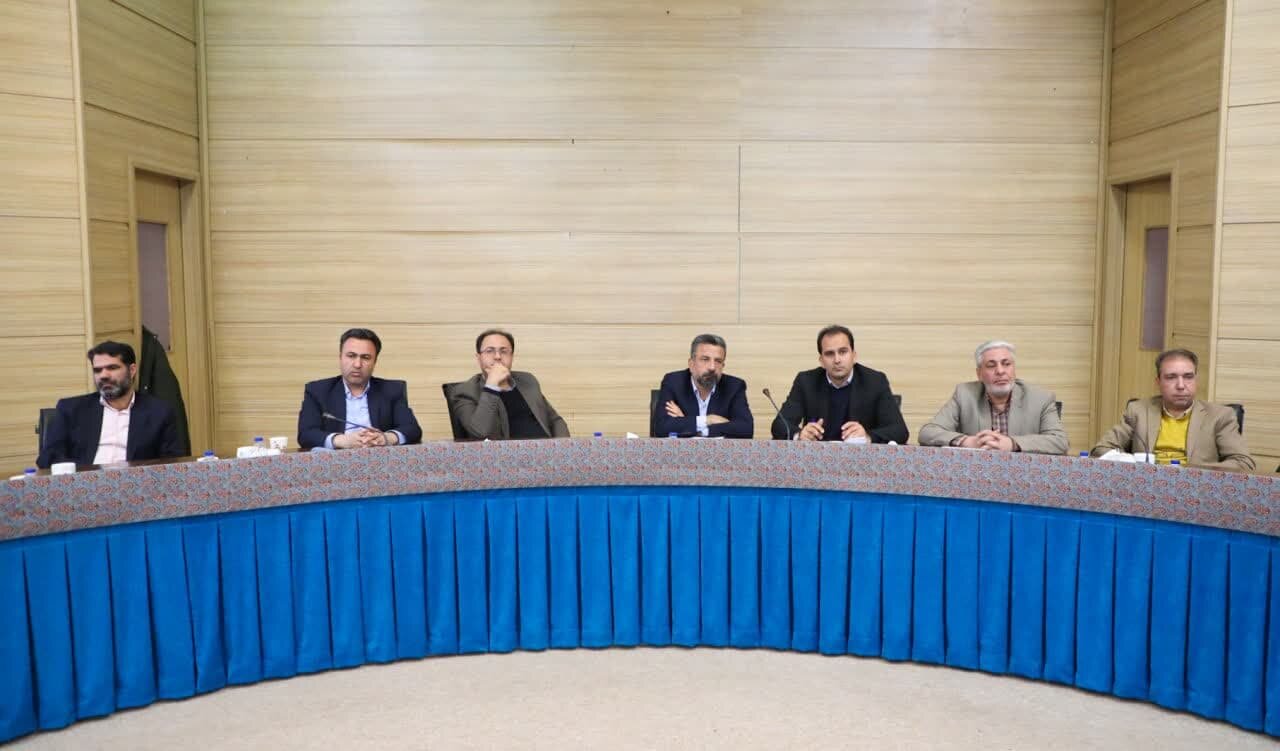 بابایی استاندار یزد نشست شورای مسکن استان بابایی استاندار یزد نشست شورای مسکن استان