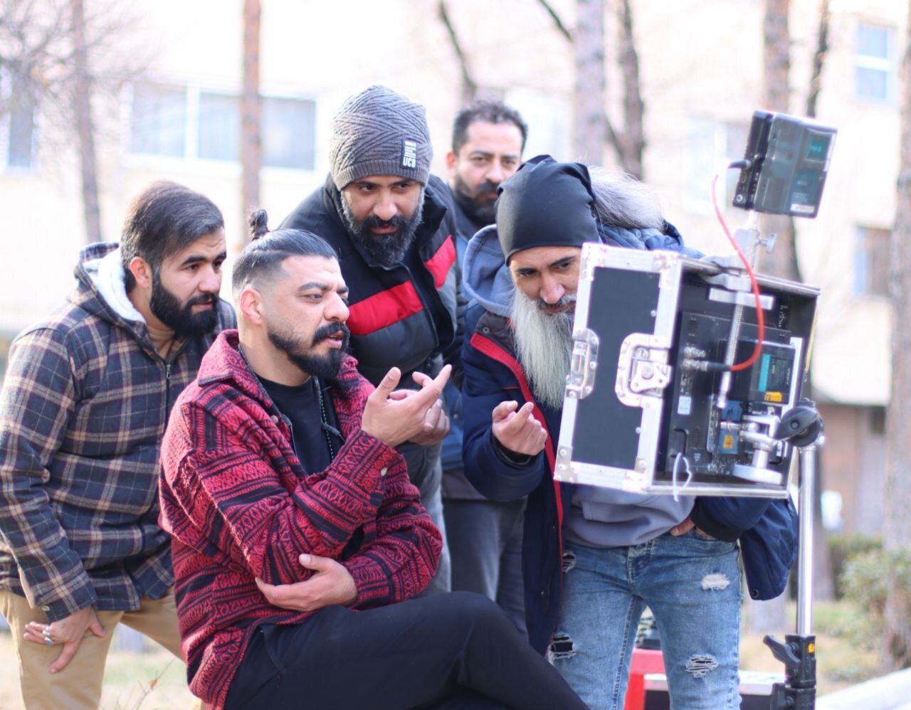 روایت متفاوت از زندگی «بلاگرها»! و خوانشی از دفاع مقدس با «روشنتر از خورشید»