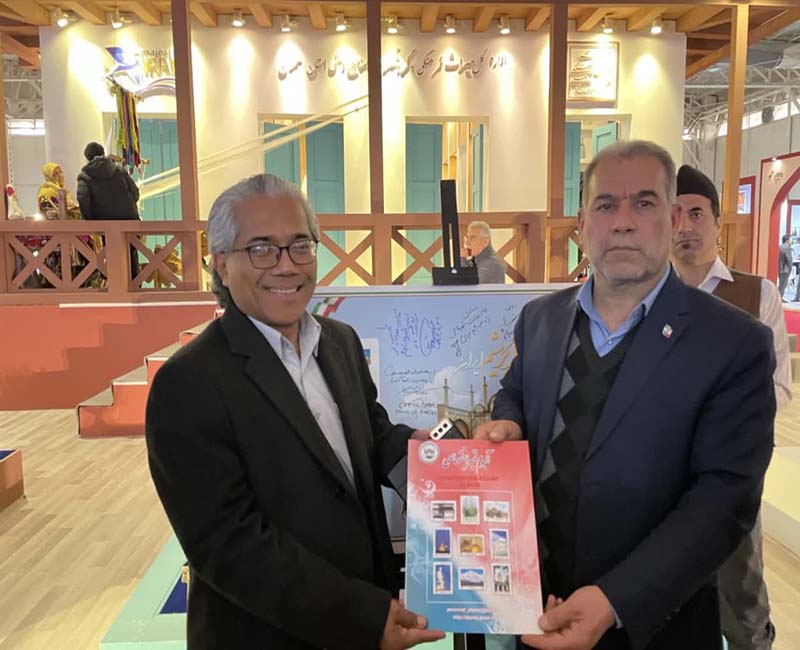 ابتکار مرکز بین المللی جاده ابریشم سمنان در رونمایی تمبر سمنان پایتخت جاده ابریشم ایران