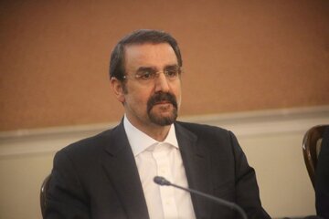 اجلاس روسای دانشگاه های سطح یک ایران و روسیه / سنایی: ۱۰ هزار دانشجوی ایرانی در روسیه مشغول به تحصیل هستند