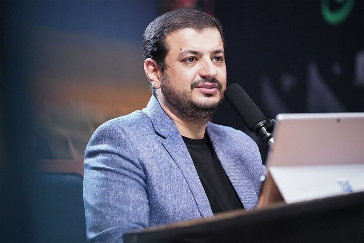 واکنش رائفی‌ پور به اظهارات اخیر علی لاریجانی در سفر به لبنان: آفرین!