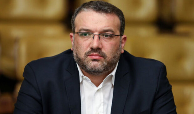 فرید موسوی: آقای پزشکیان را در شرایطی نمیبینم که بخواهند رأساً دستور رفع فیلترینگ بدهند/ ابزار مخالفان رفع فیلترینگ، امنیتی جلوه دادن موضوع است