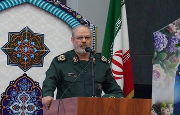 سپاه در چارچوب قرآن حرکت میکند