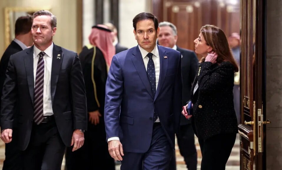 دو ابرقدرت پشت میز مذاکره و زلنسکی در حاشیه؛تغییری شگفتآور در راه است ...