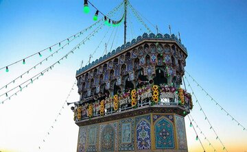 جزئیاتی جالب از آیین ۵۰۰ ساله نقاره زنی در حرم رضوی