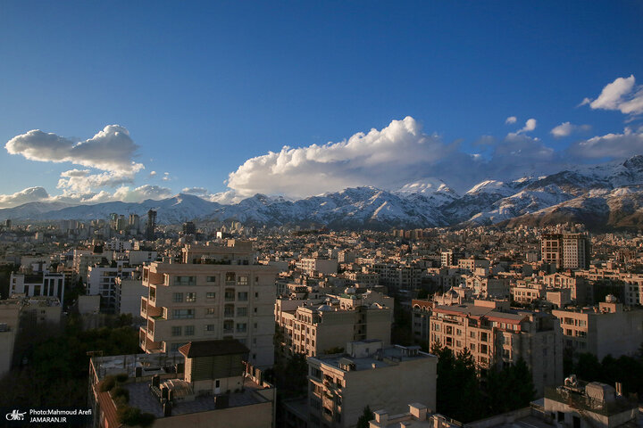 آسمان آبی و بی‌نظیر امروز تهران