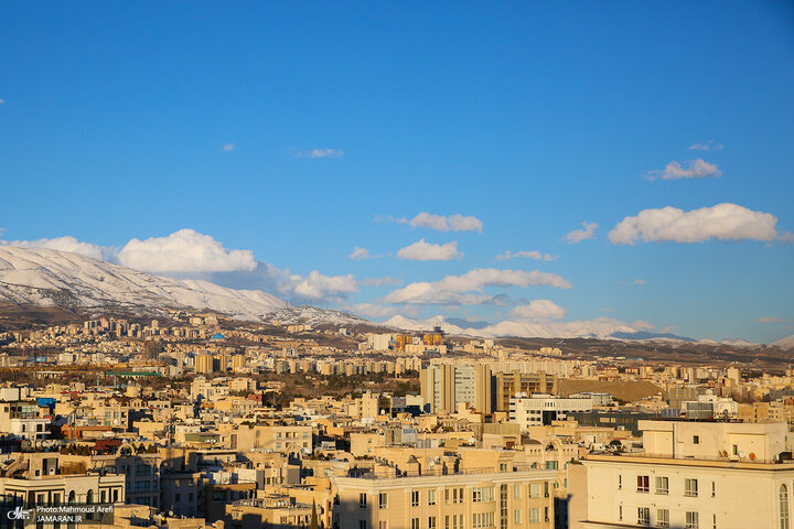 آسمان آبی و بی‌نظیر امروز تهران