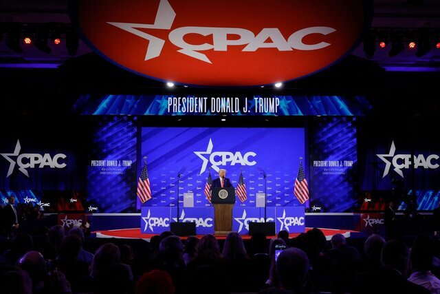 ترامپ:یک مشت مارکسیست روانی حکومت میکردند/ما از شر هزاران نفر خلاص شدهایم/در دولت اول من ایران فقیر بود/من هنوز مبارزه خود را آغاز نکردهام