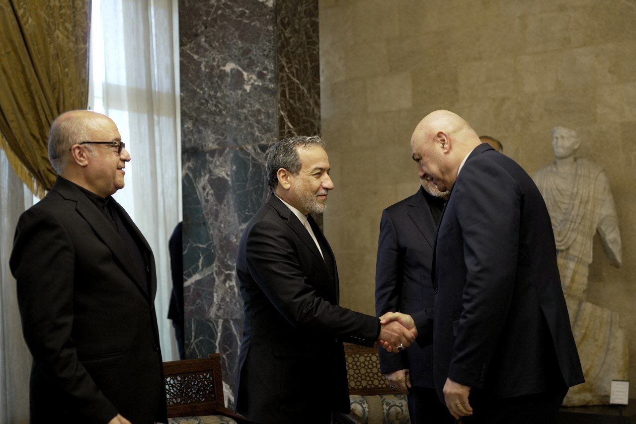 تصاویری از دیدار عراقچی و قالیباف با رئیسجمهور جدید لبنان