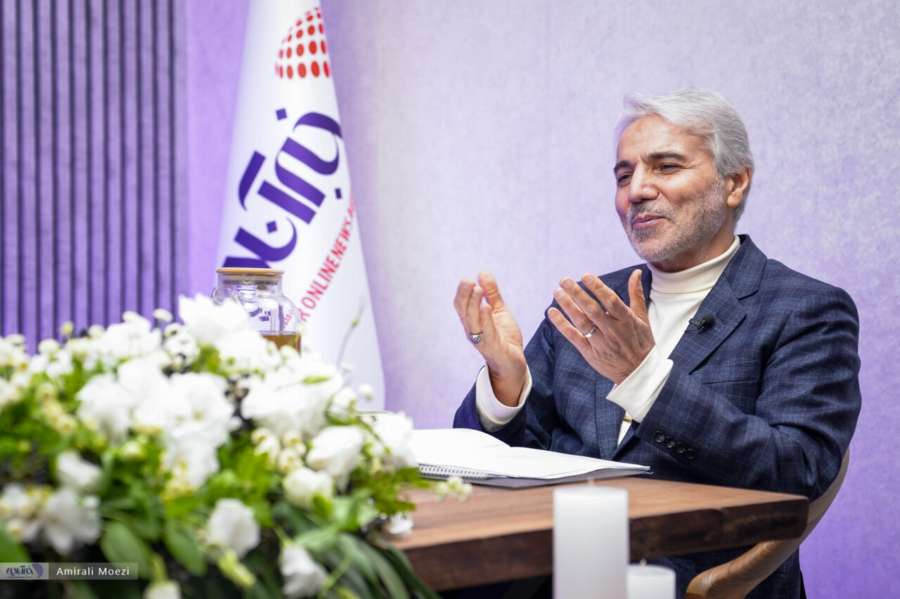 نوبخت: سخنگو نباید بلندگویِ سیاسی یک طرفه باشد /«سکوت هدفمند»، هنر سخنگویان است/ اعتماد عمومی با شفافیت ایجاد می شود