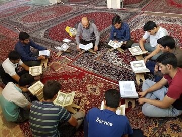 دلیل موفقیت این مسجد در جذب دهه هشتادی‌ها و نودی‌ها چیست؟
