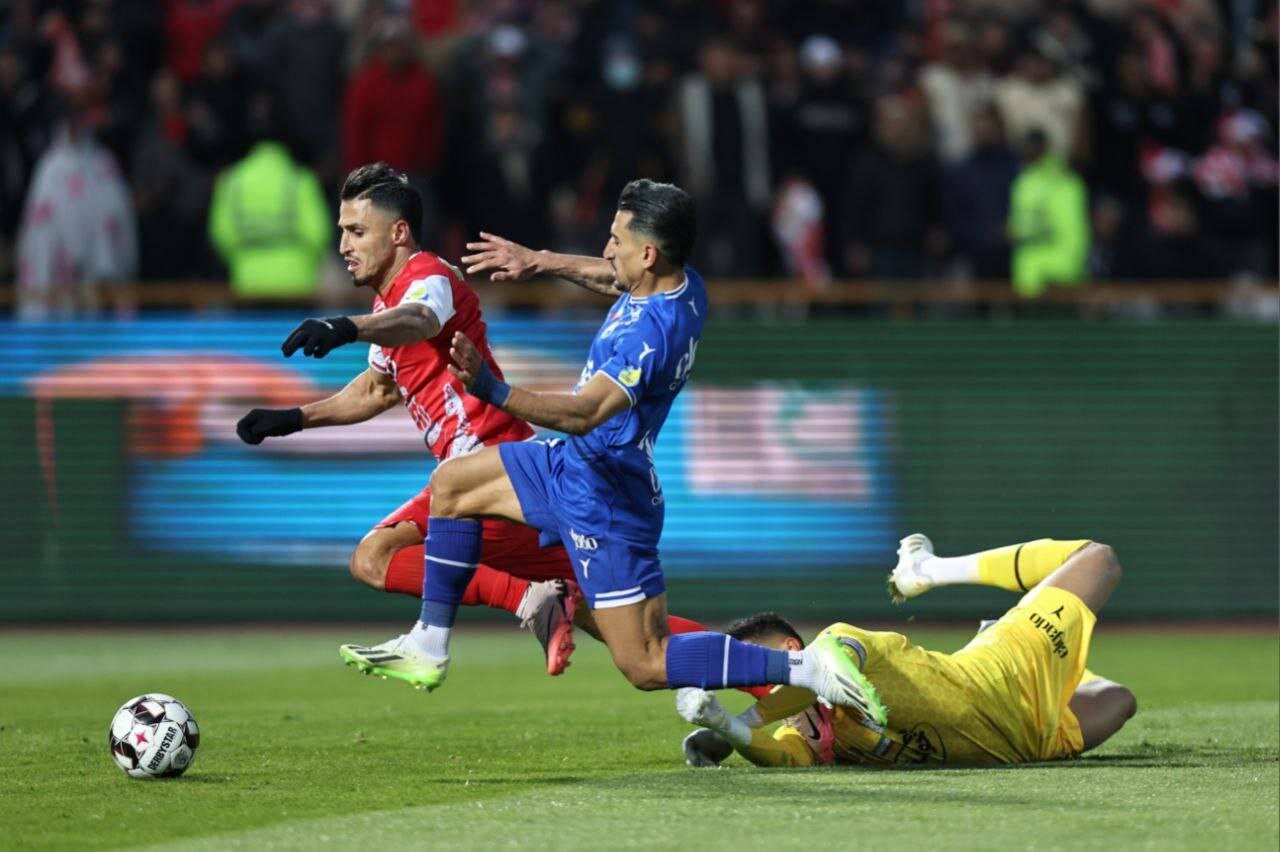 عکس | فریم به فریم با پنالتی جنجالی پرسپولیس در دربی