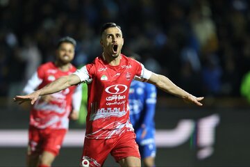 عکس | دست نوشتهی قدیمی از ستارهی این روزهای پرسپولیس