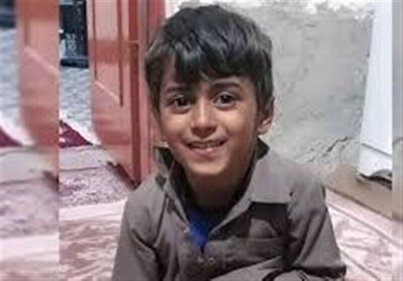 حادثه تیراندازی به سمت یک خودرو در ایرانشهر ؛ کودک ۴ ساله جان خود را از دست داد؛ زن باردار نیز با اصابت گلوله جنین خود را از دست میدهد