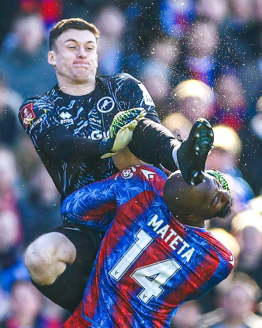 عکس| شدیدترین خطای فوتبالی که تاکنون دیدهاید!