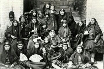 عکس/ زنان حرمسرای ناصری در مجلس وعظی در ماه رمضان
