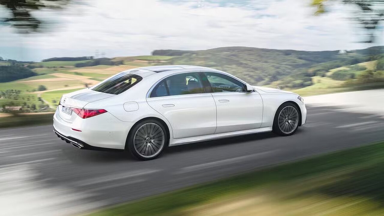 در لوکسترین خودروهای بنز یک مشکل جدی پیدا شد