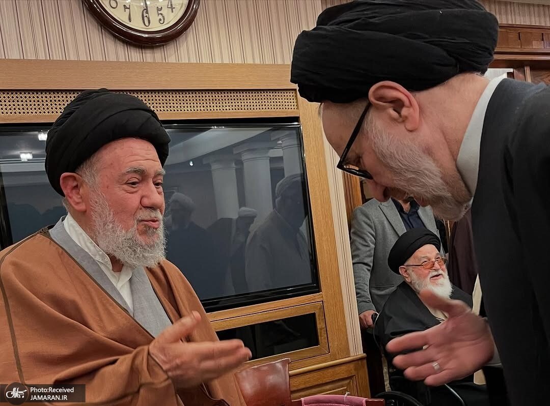 بررسی استعفای ظریف و استیضاح همتی در جلسه مجمع روحانیون/ تصاویری از حضور سید محمد خاتمی، موسوی لاری و جمعی از اصلاحطلبان سرشناس