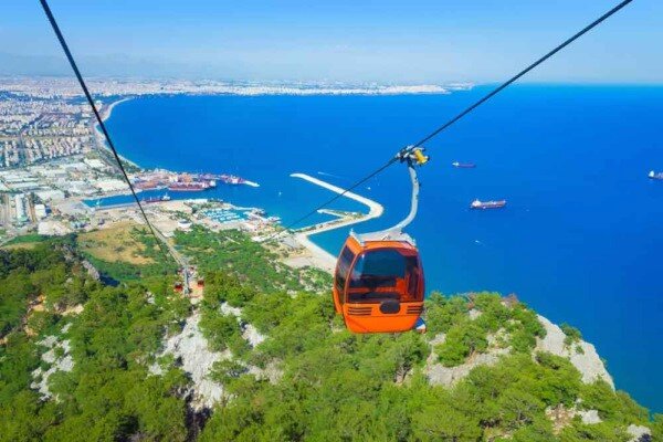 چرا آنتالیا محبوبترین مقصد برای ایرانیها است؟