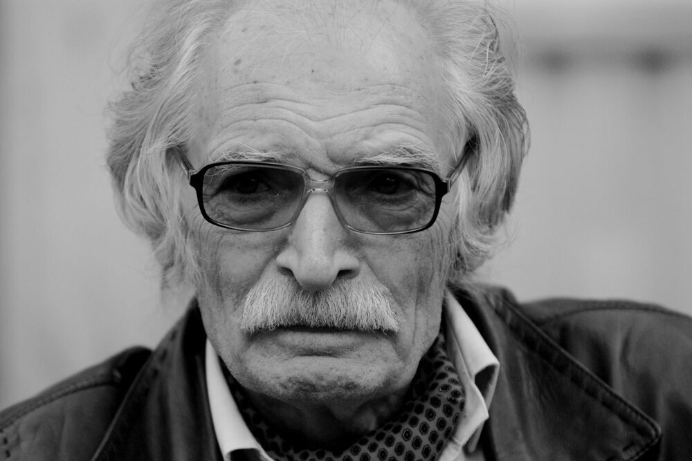 از بزرگان ادبیات روس تا محمود دولت آبادی، از کامو و فرانکل تا عباس معروفی؛ رمان، فلسفه و روانشناسی در صدر پرفروشترین کتابهای سال 4