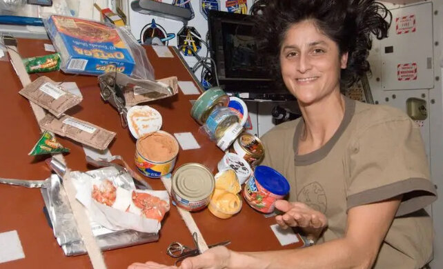 مشکلات بهداشتی حاد در ایستگاه فضایی بینالمللی