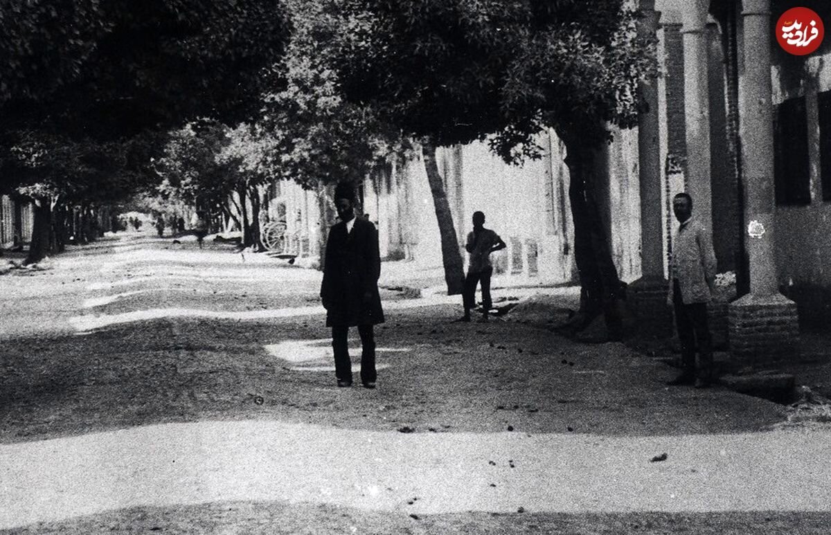 عکس/ سفر به عصر قاجار؛ از فردوسی و لالهزار تا توپخانه و دروازه شمیران