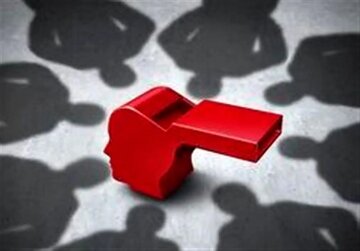 ماجرای یک سوتزنی در بهشت/ غفلت بزرگ ششمیها/ کارنامه خالی حمایت از گزارشگران فساد  ماجرای یک سوتزنی در بهشت/ غفلت بزرگ ششمیها/ کارنامه خالی حمایت از گزارشگران فساد