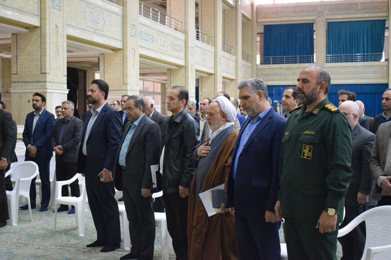 برگزاری مراسم تکریم و معارفه سرپرست فرمانداری ویژه شهرستان میبد برگزاری مراسم تکریم و معارفه سرپرست فرمانداری ویژه شهرستان میبد