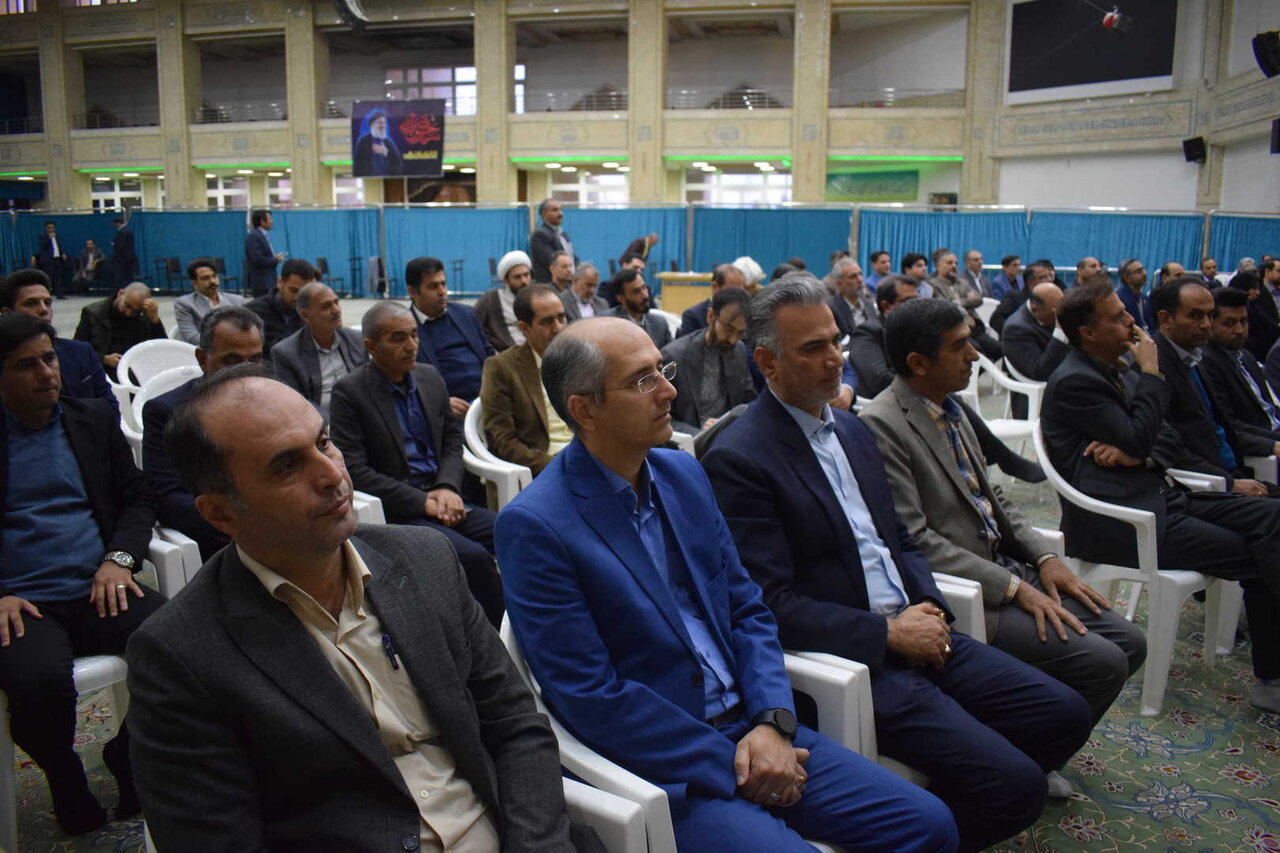 برگزاری مراسم تکریم و معارفه سرپرست فرمانداری ویژه شهرستان میبد برگزاری مراسم تکریم و معارفه سرپرست فرمانداری ویژه شهرستان میبد