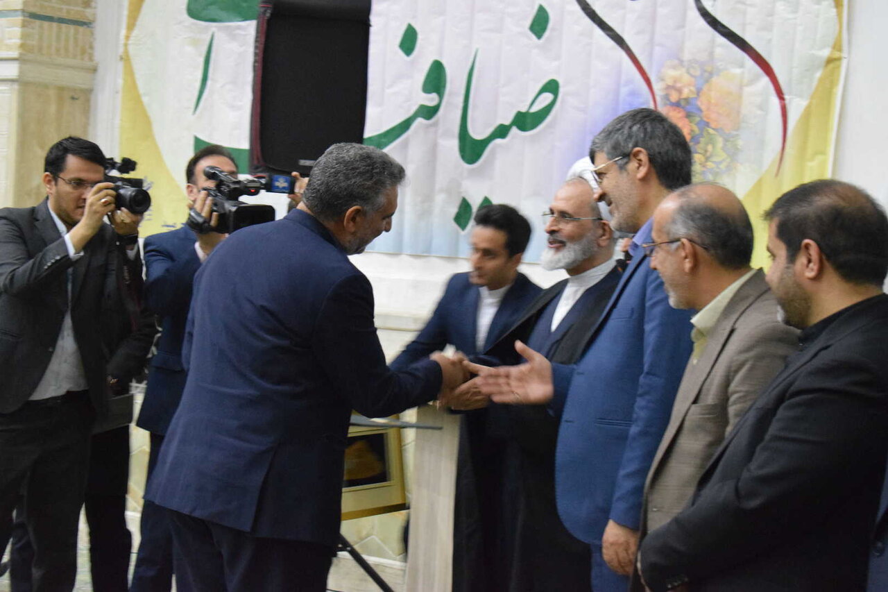 برگزاری مراسم تکریم و معارفه سرپرست فرمانداری ویژه شهرستان میبد برگزاری مراسم تکریم و معارفه سرپرست فرمانداری ویژه شهرستان میبد