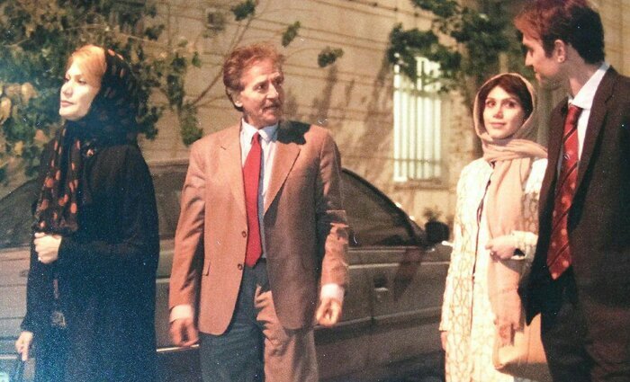 «کاناپه»، عیاری و دیگران؛ سوالاتی که بیپاسخاند