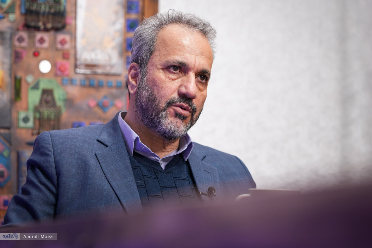 به مهاجران افغان گفته ایم بروید ۱۰۰ میلیون تومان را پس بگیرید/ هیچ یارانه ای به اتباع نمی دهیم اما.../۲ هزار پزشک افغان در ایران داریم