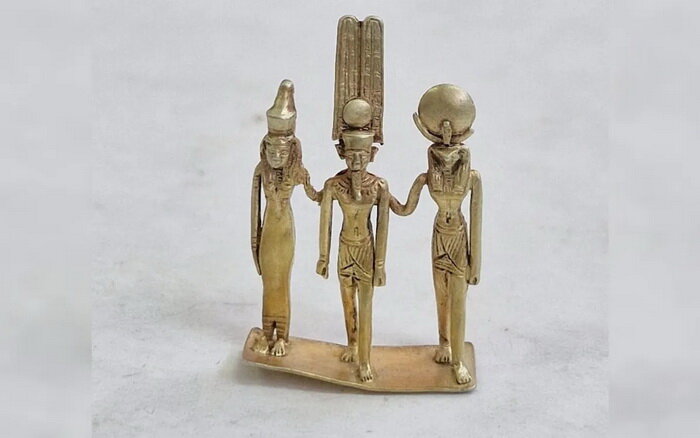 کشف گنجینه جواهرات ۲۶۰۰ ساله در مصر با تندیسهایی از خدایان باستانی