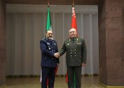 تصویری از احترام وزیر دفاع ایران در مراسم یادمان سربازان وطن بلاروس