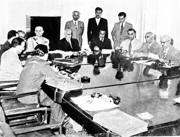 مردم تمام‌قد با ملی شدن «صنعت نفت» همراهی کردند