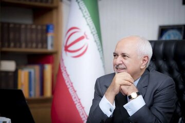 ظریف: من مسئول مذاکره نیستم، اما اگر بودم پشت تلویزیون مذاکره نمیکردم/ اصلاً دستمان خالی نیست ظریف: من مسئول مذاکره نیستم، اما اگر بودم پشت تلویزیون مذاکره نمیکردم/ اصلاً دستمان خالی نیست