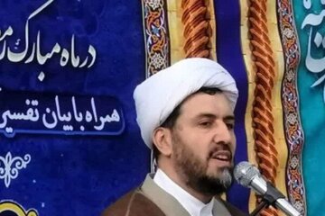 یک امام جمعه: آمار رسمی سقط جنین در کشور ۳۲۰ هزار نفر است/ تعداد فرزندان تأثیر چندانی بر هزینه‌های خانواده ندارد