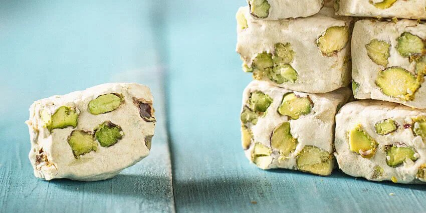 کمتر کسی طعم واقعی گز انگبیندار را چشیده است/ این گزها تقلبیاند/ خصوصیات گزهای انگبیندار