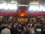 تصاویر |  حال و هوای حرم امام حسین در اولین لحظات سال ۱۴۰۴