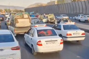 ببینید | تصادف دو وانت پیکان در اتوبان رجایی