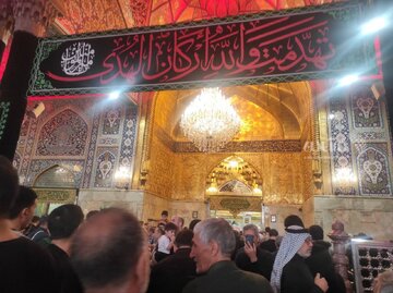 تصاویر | مراسم آغاز سال ۱۴۰۴ ایرانیان در بین الحرمین