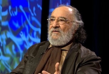 داریوش ارجمند عذرخواهی کرد