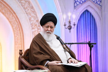 علم الهدی: در جامعه ما فردی که پولدار شد دنبال مسئولیتهای دولتی میرود تا قدرت پیدا کند / منشأ انحراف و فساد ما، در زندگی اجتماعی شکل میگیرد