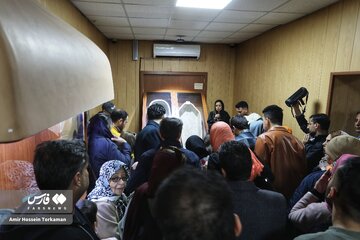 بازدید گردشگران از آثار تاریخی همدان