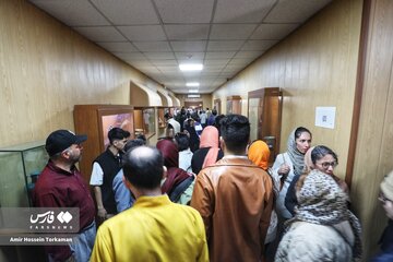 بازدید گردشگران از آثار تاریخی همدان