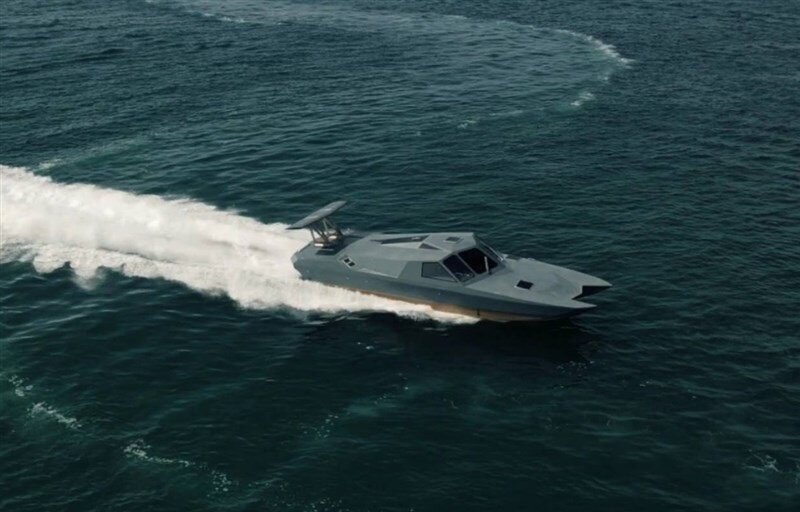 این شناورهای ایران به «زنبورهای سرخ» معروف هستند/ ایران چگونه مالک سریعترین شناورهای تندرو نظامی دنیا شد؟