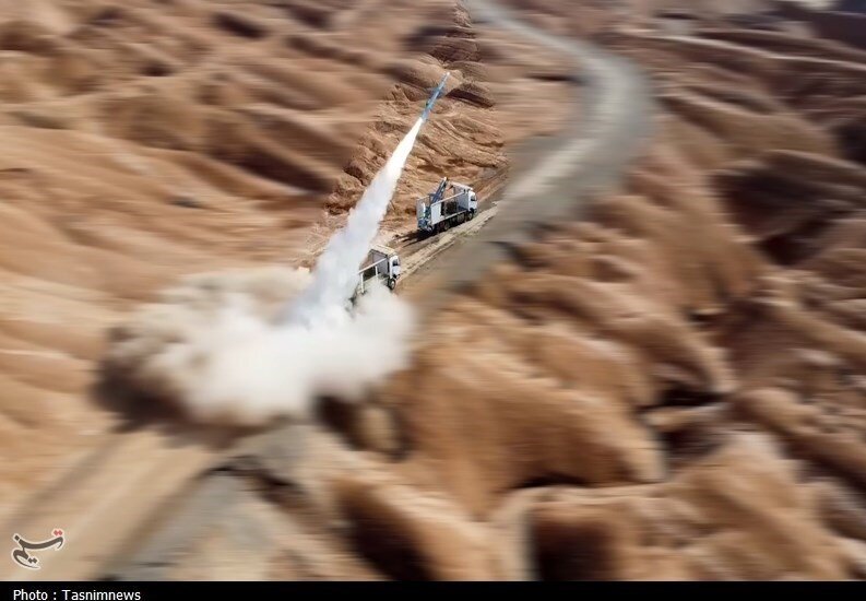 جزئیاتی از بزرگترین شهر موشکی سپاه/ آمادگی ۱۰ برابری نسبت به وعده صادق/ سامانههایی که صدها متر زیرزمین هستند/ «تیربار موشکی» سپاه چگونه عمل میکند