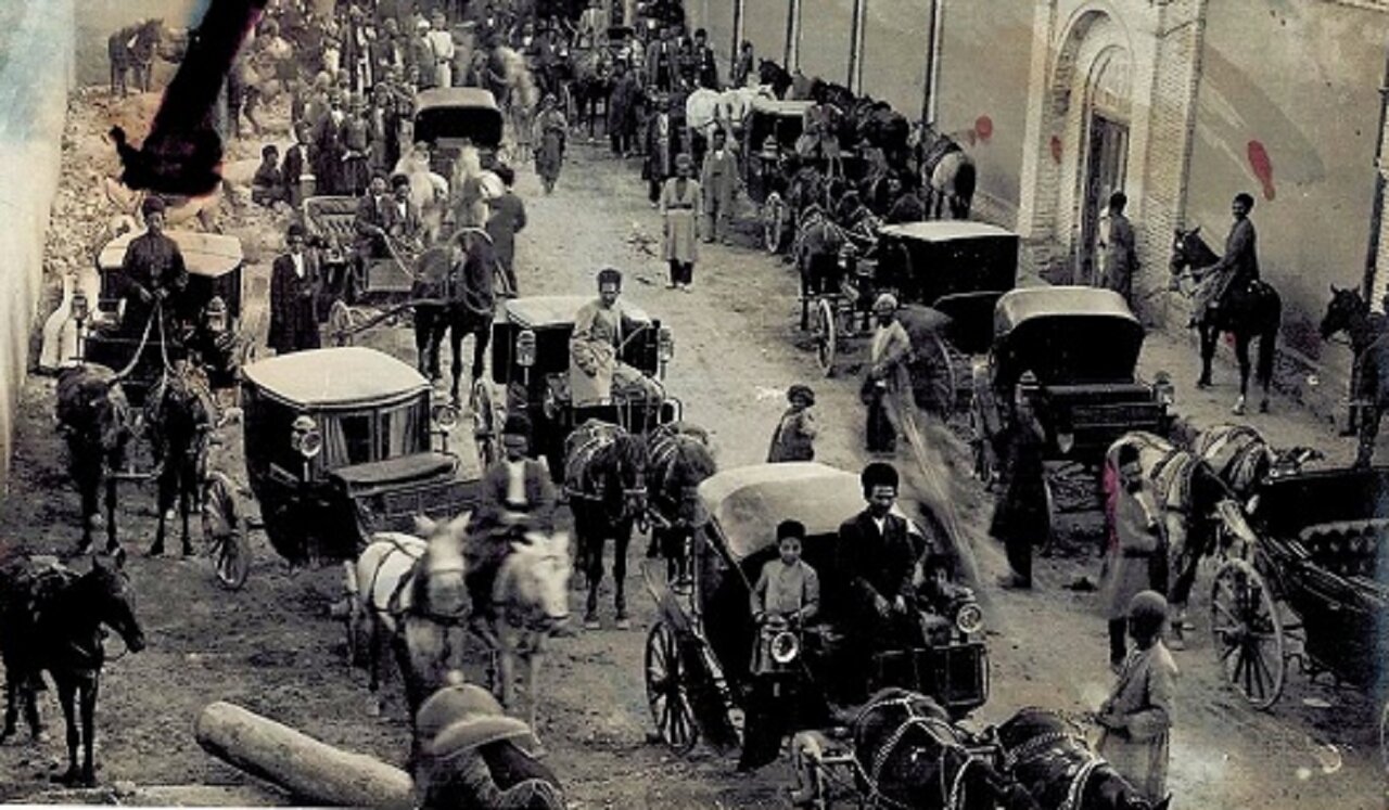 تصاویر خیابانهای ایران در دوران قاجار منتشر شد. تصاویر خیابانهای ایران در دوران قاجار منتشر شد.