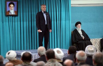 قول اقتصادی پزشکیان به مردم ایران در محضر رهبری